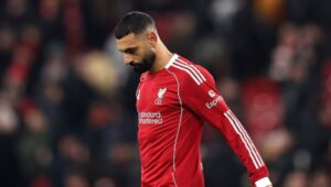 “คาร์ราเกอร์” จับผิดซาลาห์ ไม่เคยออกมาพูดเวลาทีมเล่นแย่